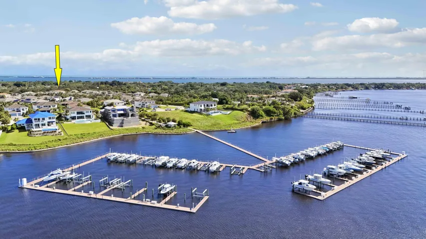 Location Aerial to Marina