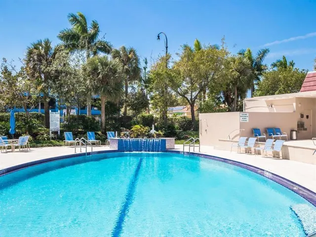pool