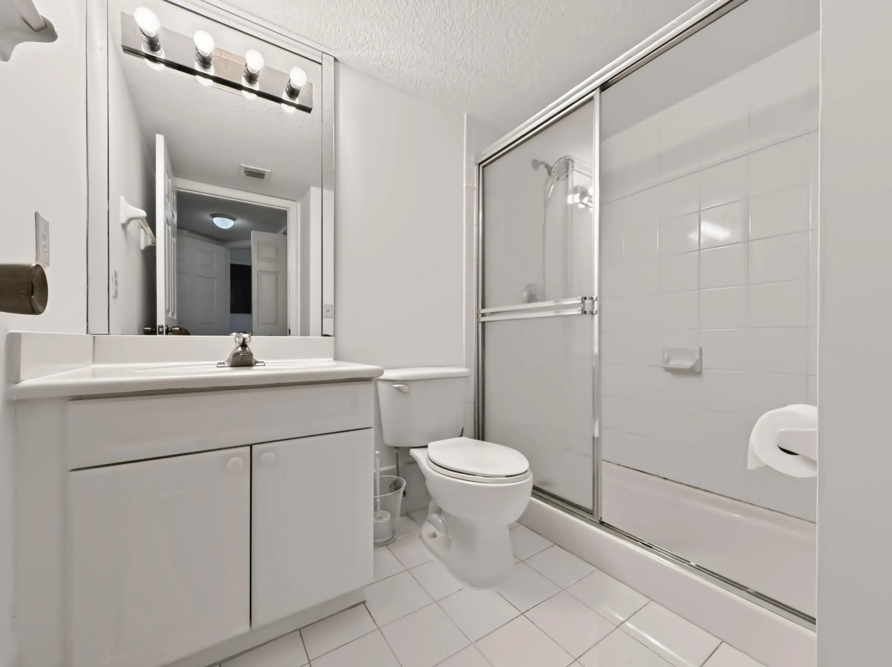 680 NW 79th Ter-Nieves Group Bed