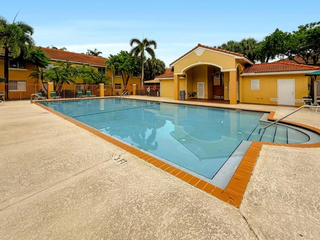 680 NW 79th Ter-Nieves Group