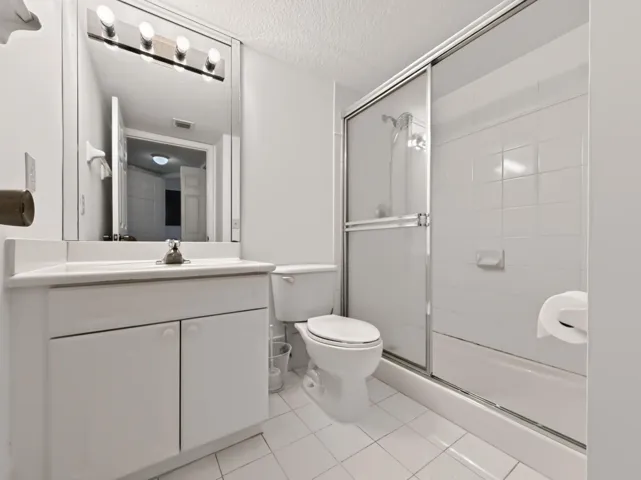680 NW 79th Ter-Nieves Group Bed