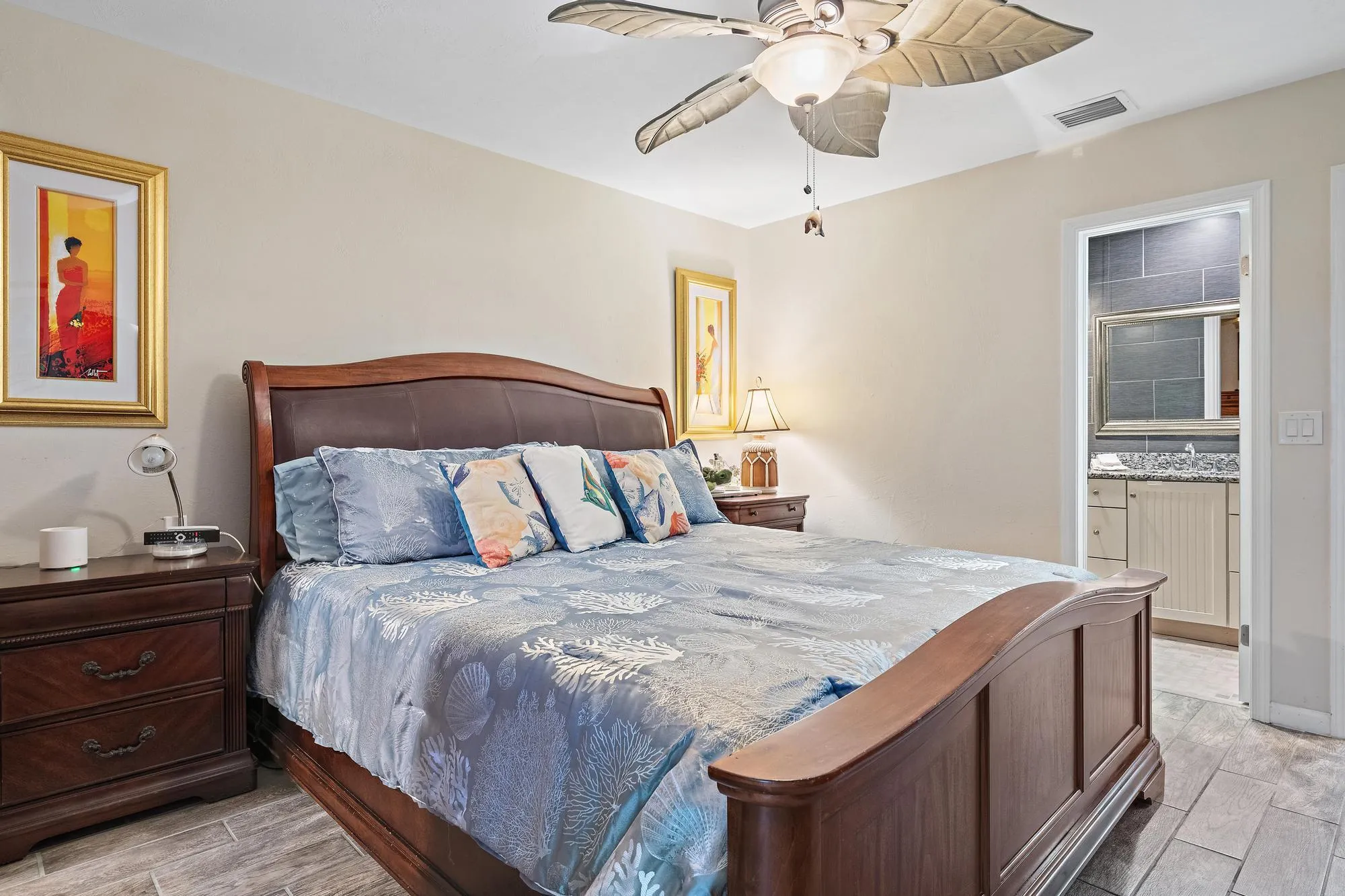 755 Saturn St e203-6