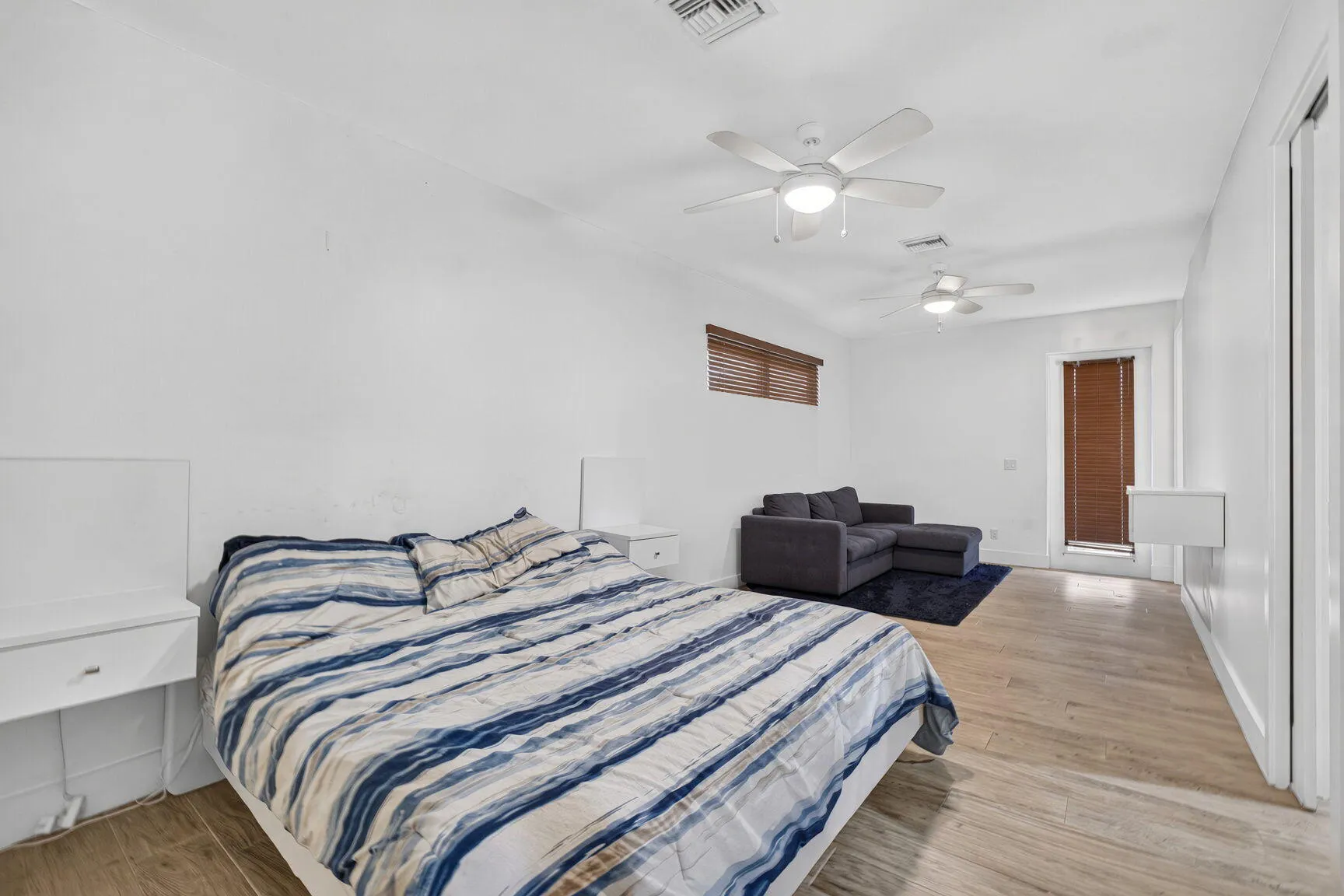 49-web-or-mls-zsRoj