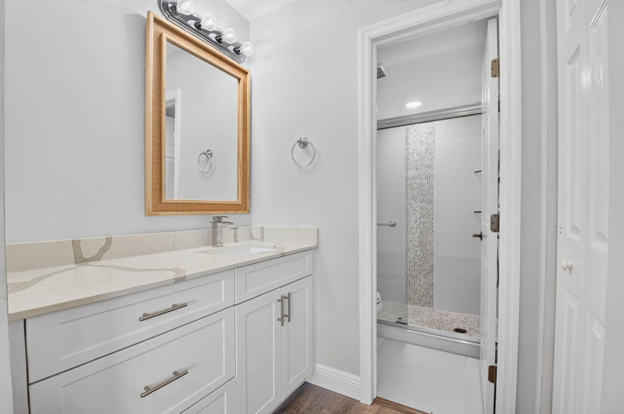 Fully Renovated On Suite Bathroom w Walk In Shower