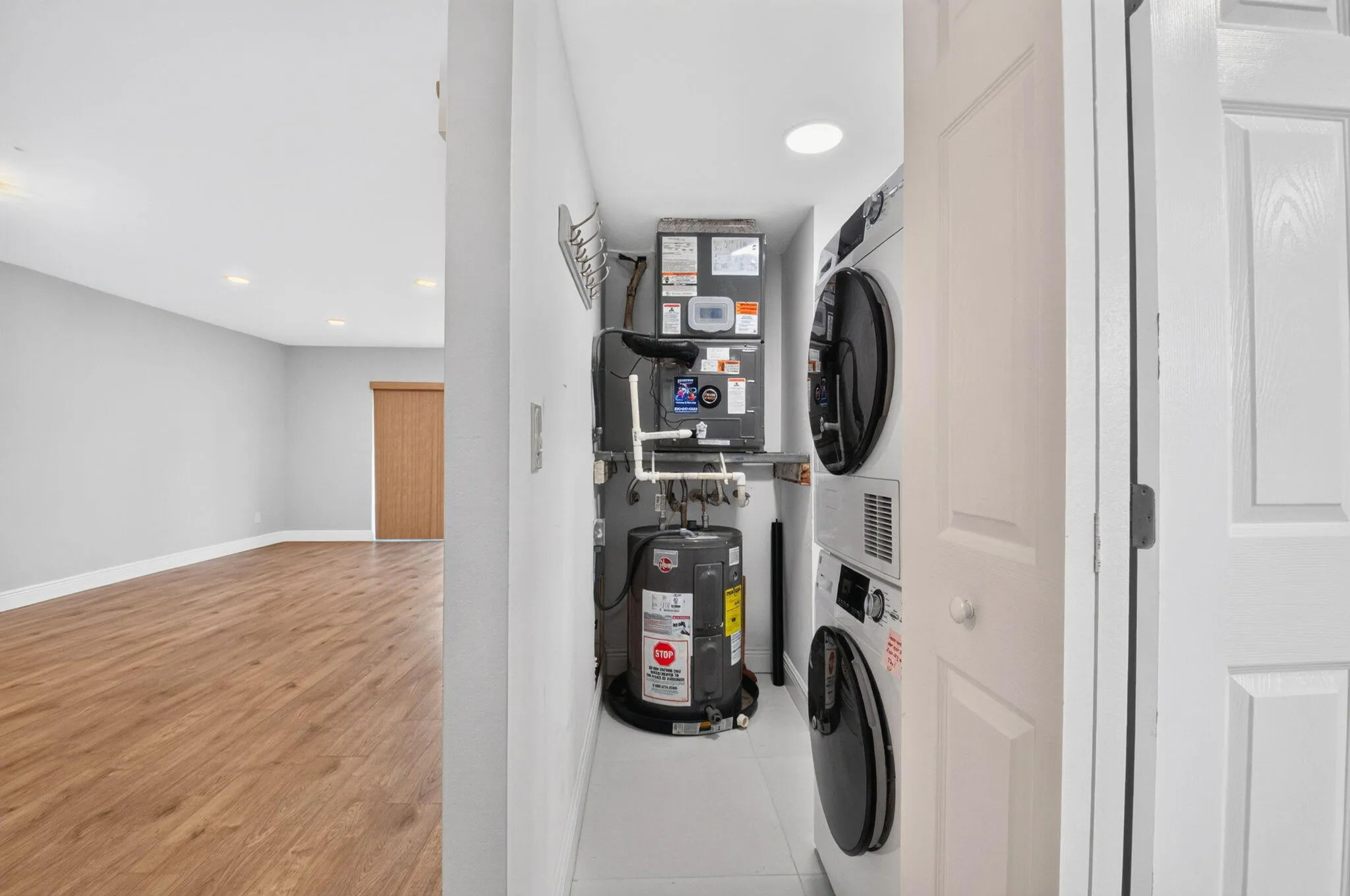 Laundry/ Maintenance Closet- Brand New Washer/ Dryer (2026) W/H (2023)