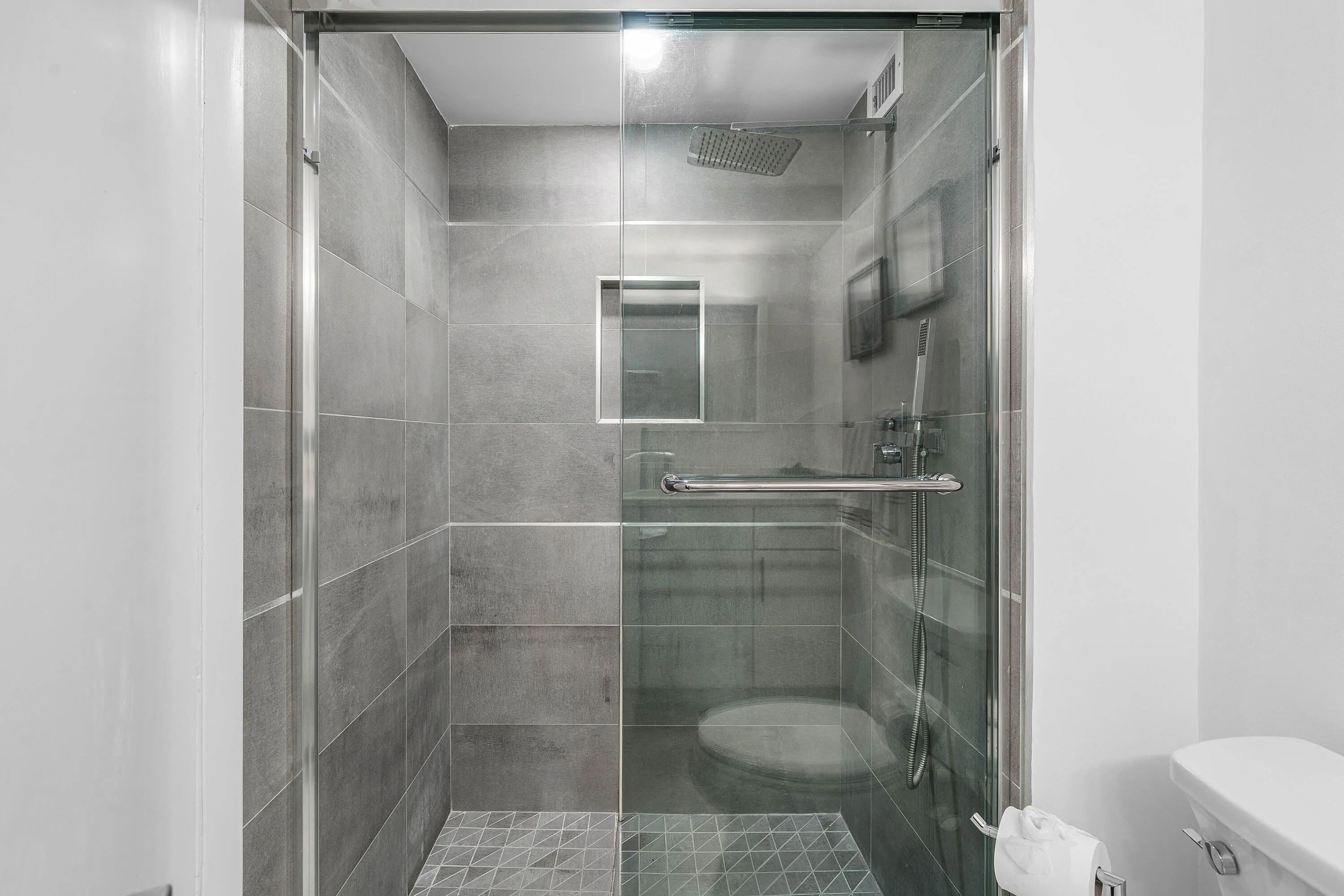 022-2860SouthOceanBoulevard-512-PalmBeac