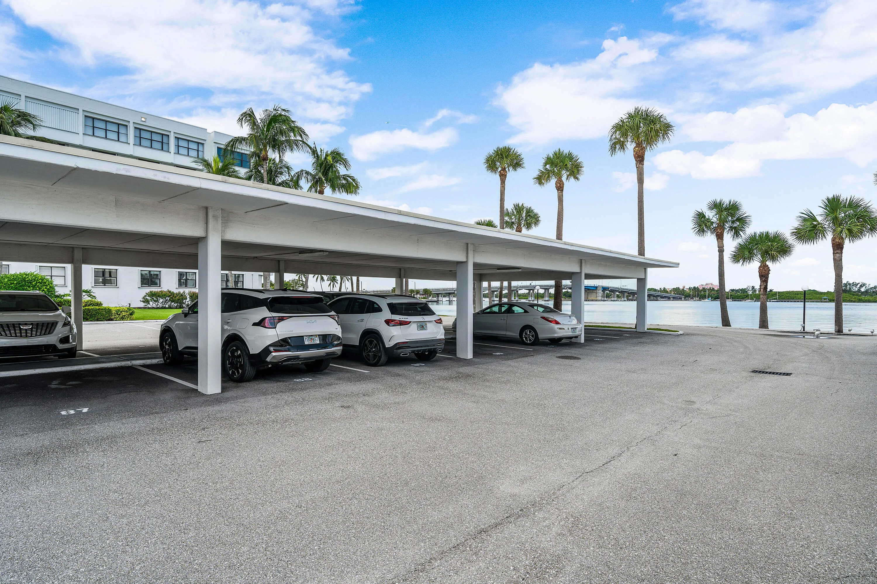 037-2860SouthOceanBoulevard-512-PalmBeac