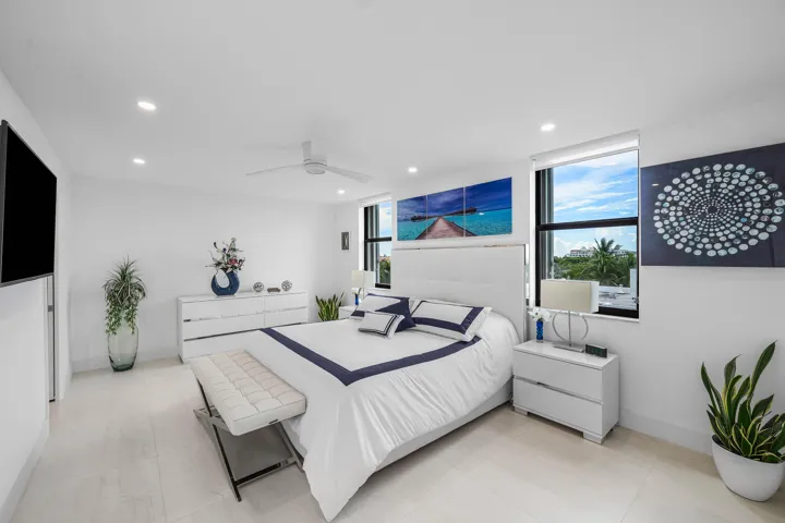 025-2860SouthOceanBoulevard-512-PalmBeac