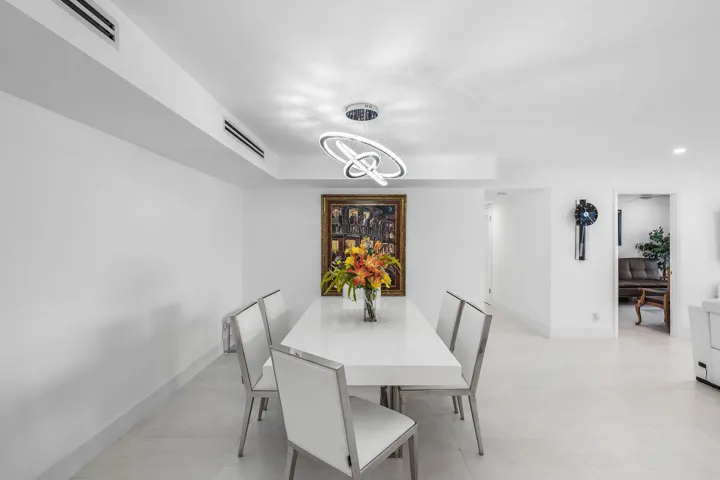 012-2860SouthOceanBoulevard-512-PalmBeac