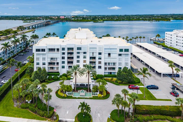 042-2860SouthOceanBoulevard-512-PalmBeac