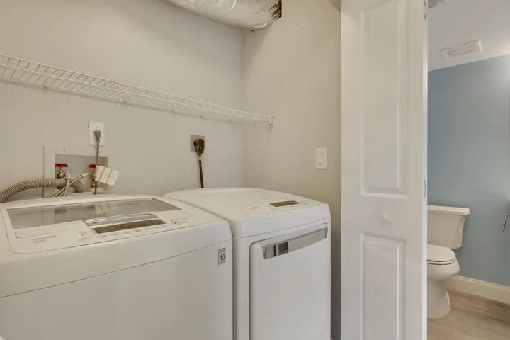 Washer / Dryer