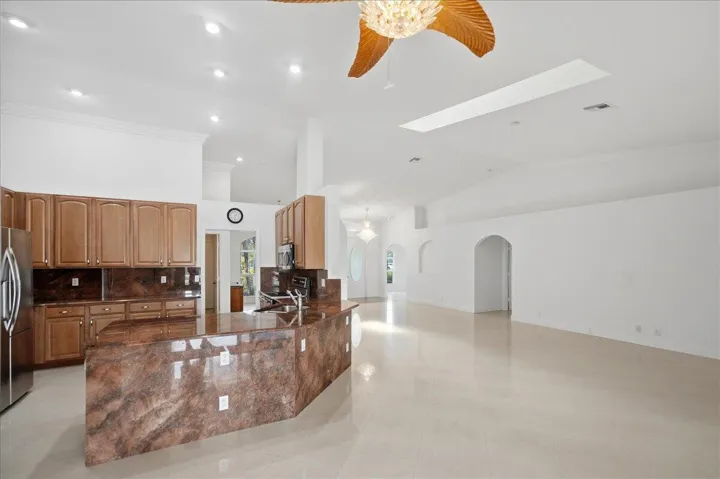 Kitchen/living area