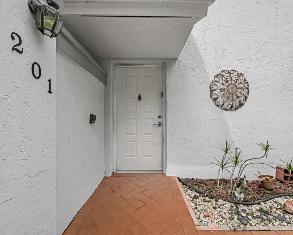 Exterior Entry