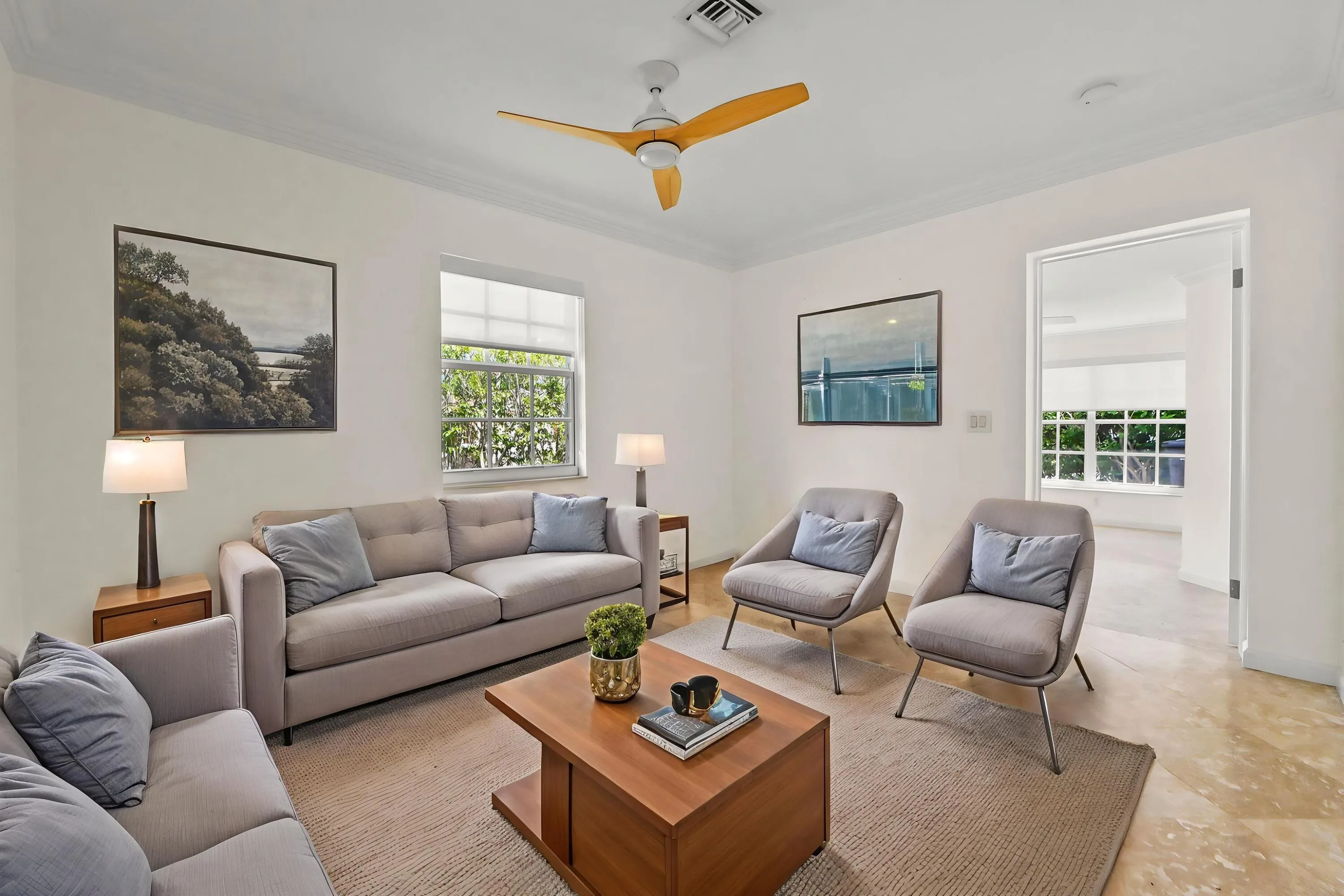 12-Family room-02_VS
