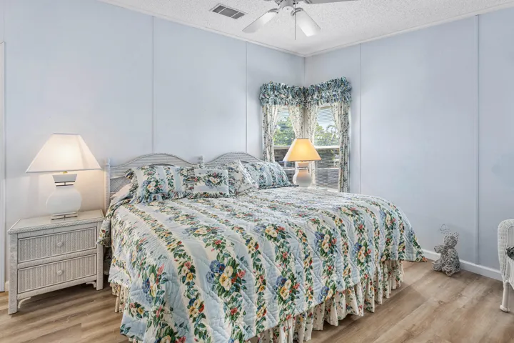 016-204MallardDrive-BrinyBreezes-FL-3343