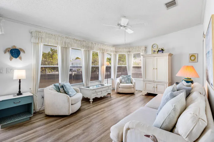 008-204MallardDrive-BrinyBreezes-FL-3343