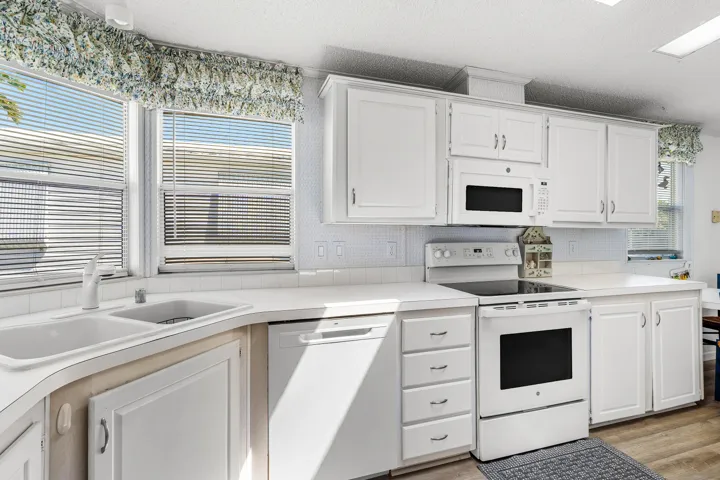 013-204MallardDrive-BrinyBreezes-FL-3343