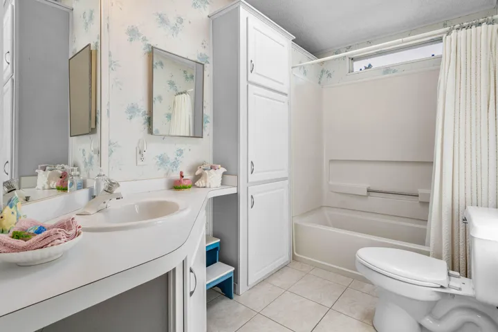 021-204MallardDrive-BrinyBreezes-FL-3343