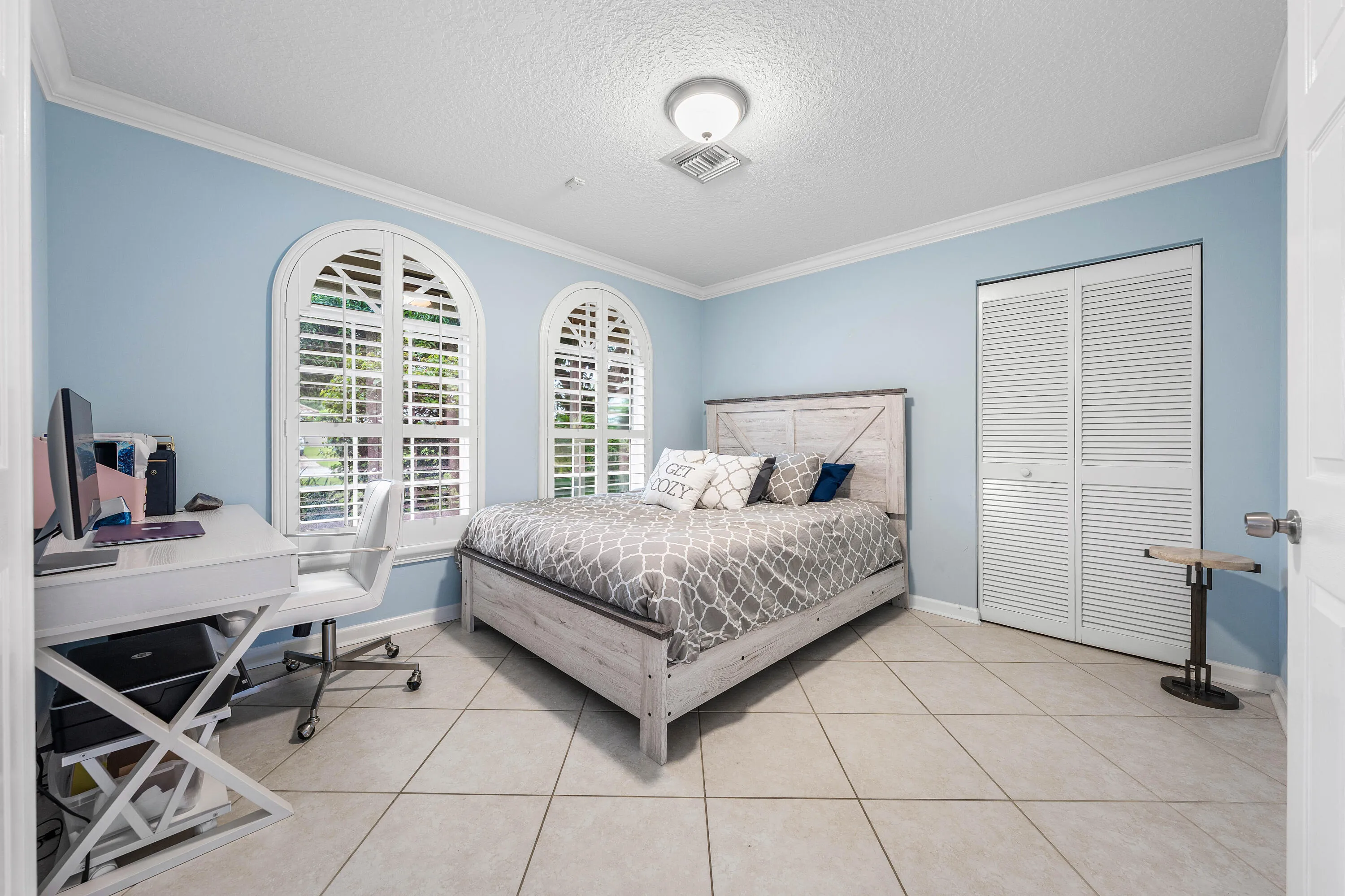 022-12685BucklandStreet-Wellington-FL-33