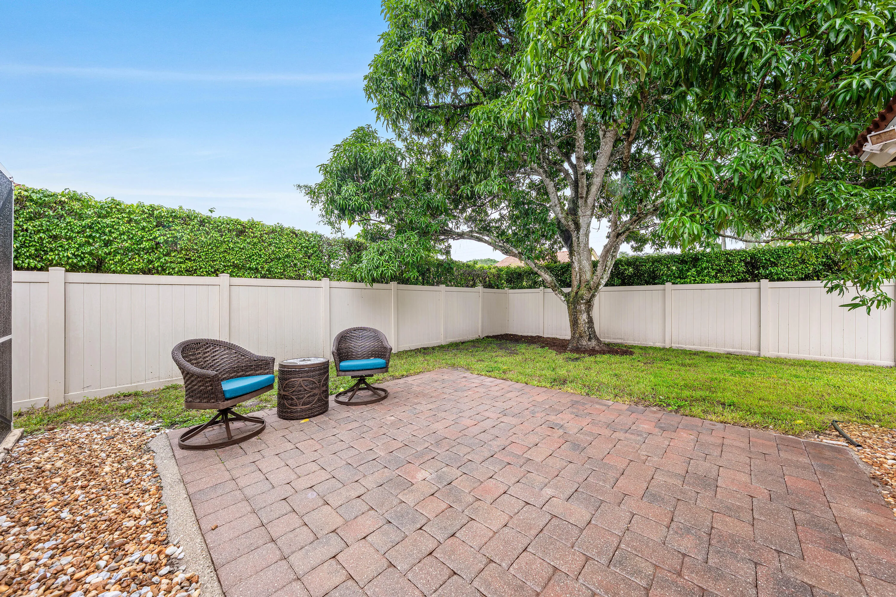 035-12685BucklandStreet-Wellington-FL-33