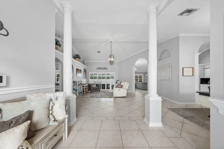 007-12685BucklandStreet-Wellington-FL-33