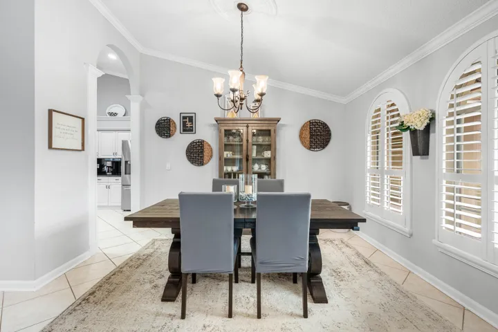 011-12685BucklandStreet-Wellington-FL-33