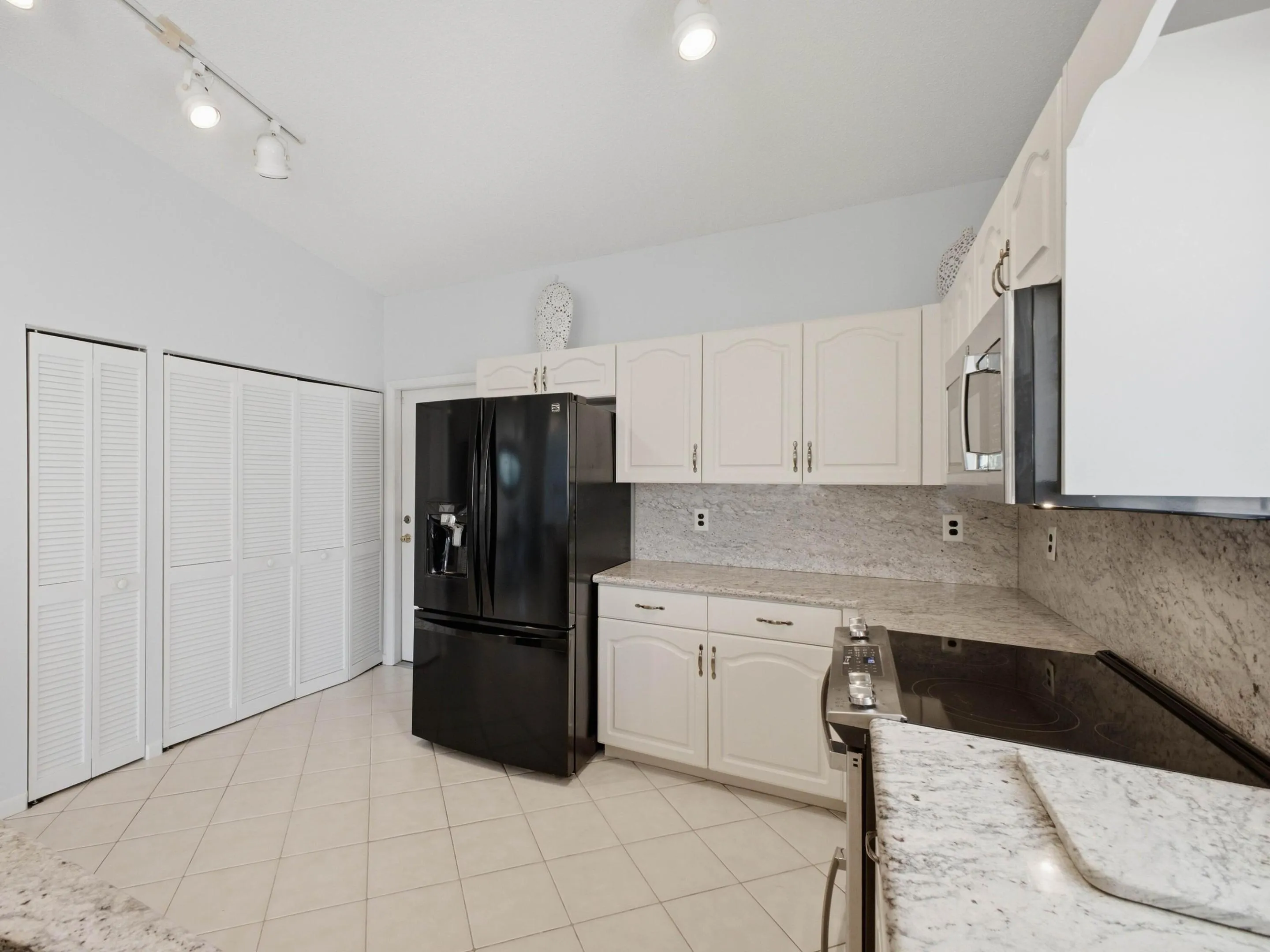 17_Kitchen