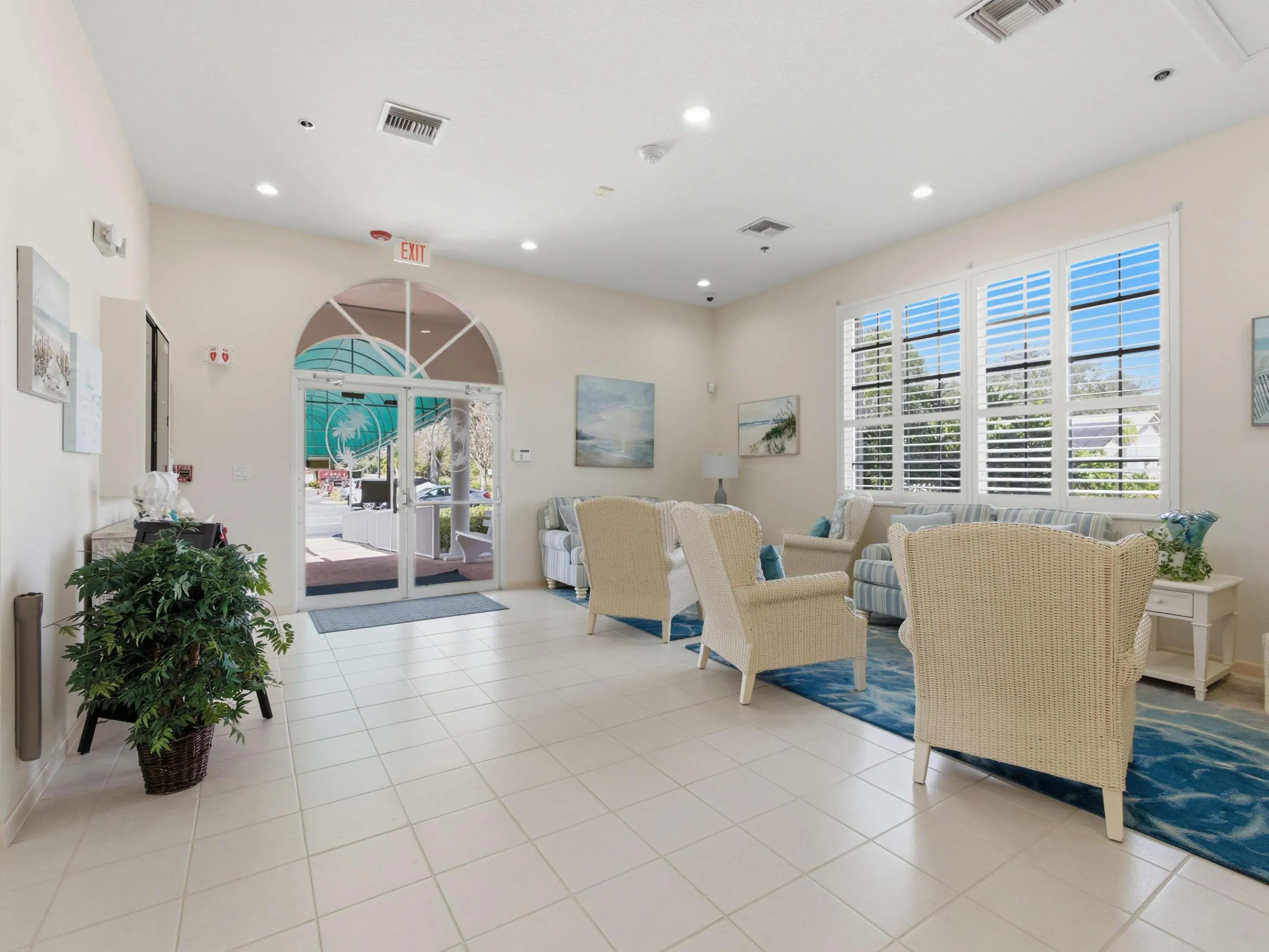 39_Clubhouse_Entry_Lobby