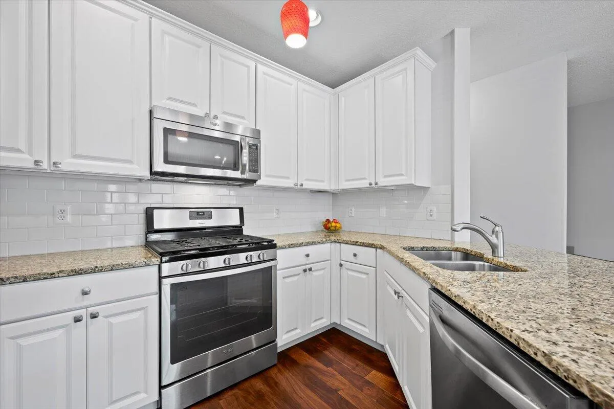 Open Modern Kitchen