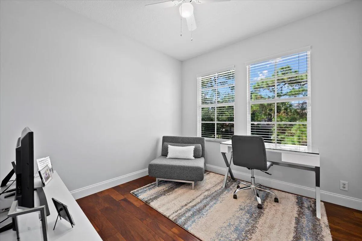 2nd Bedroom
