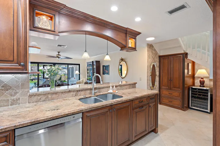 Custom kitchen cabinets