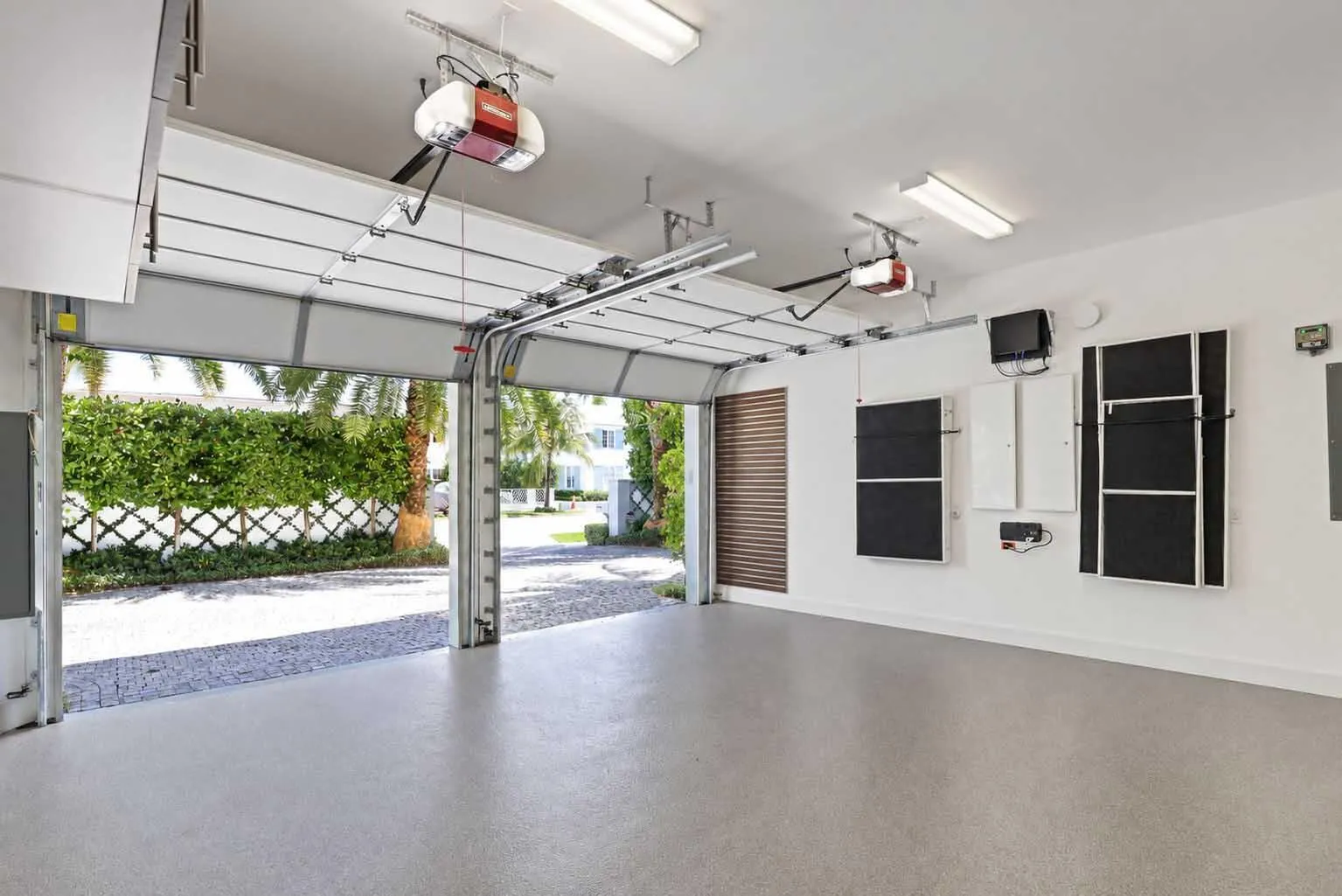 42 - Garage