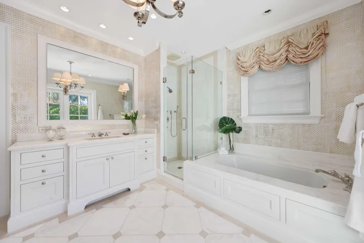 25 - Primary Bathroom 1