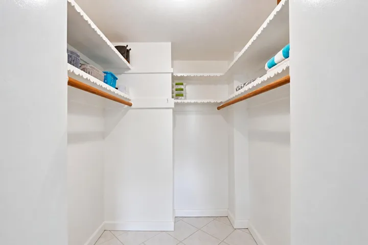 Large Walk in Closet