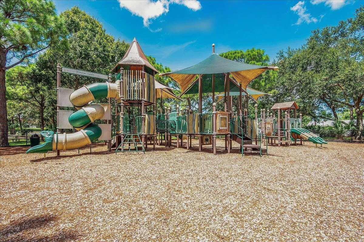 25-Jupiter Village (7)