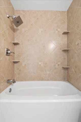 16-JLC_1238