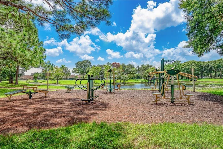 21-Jupiter Village (3)