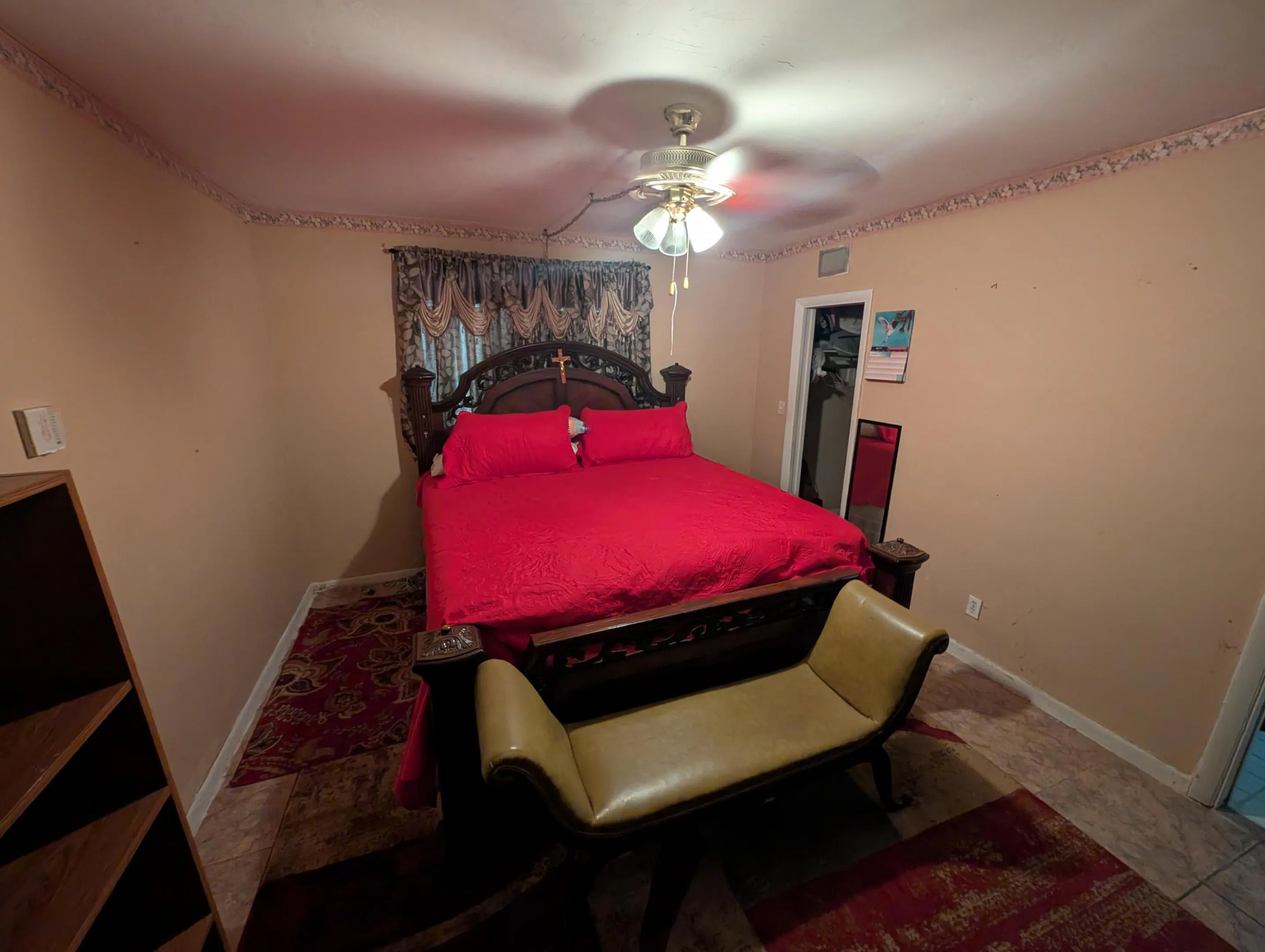 PXL_20260930_192741908