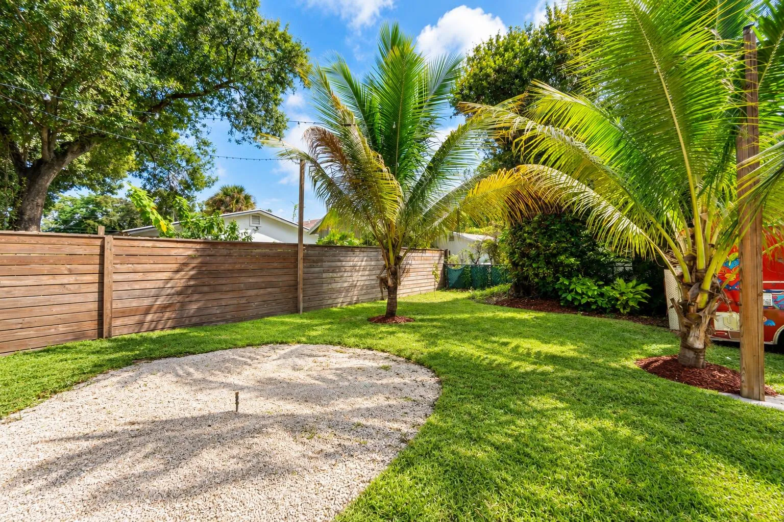 photo feature AI-generated virtual staging.