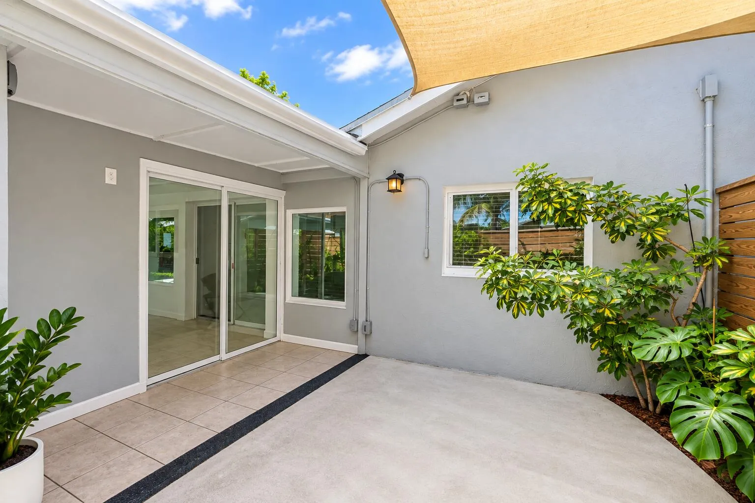 photo feature AI-generated virtual staging.