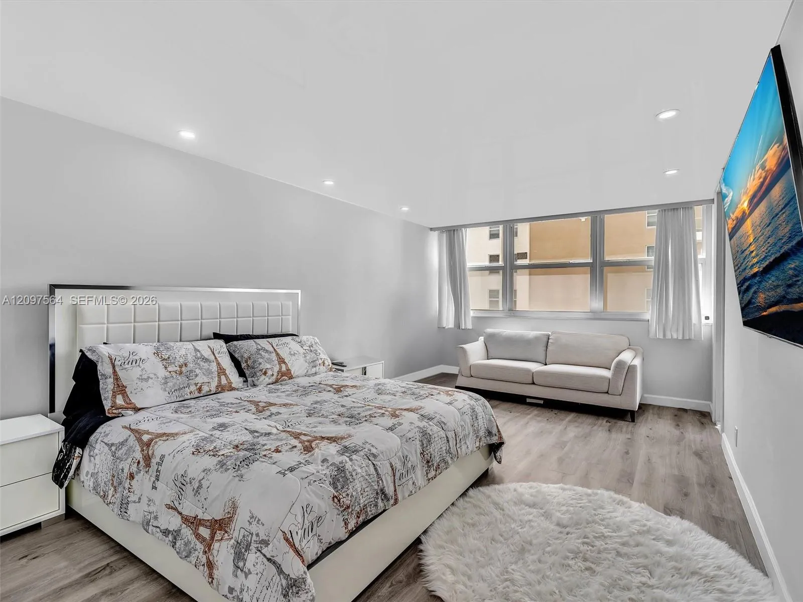 Hallandale Beach luxury real estate