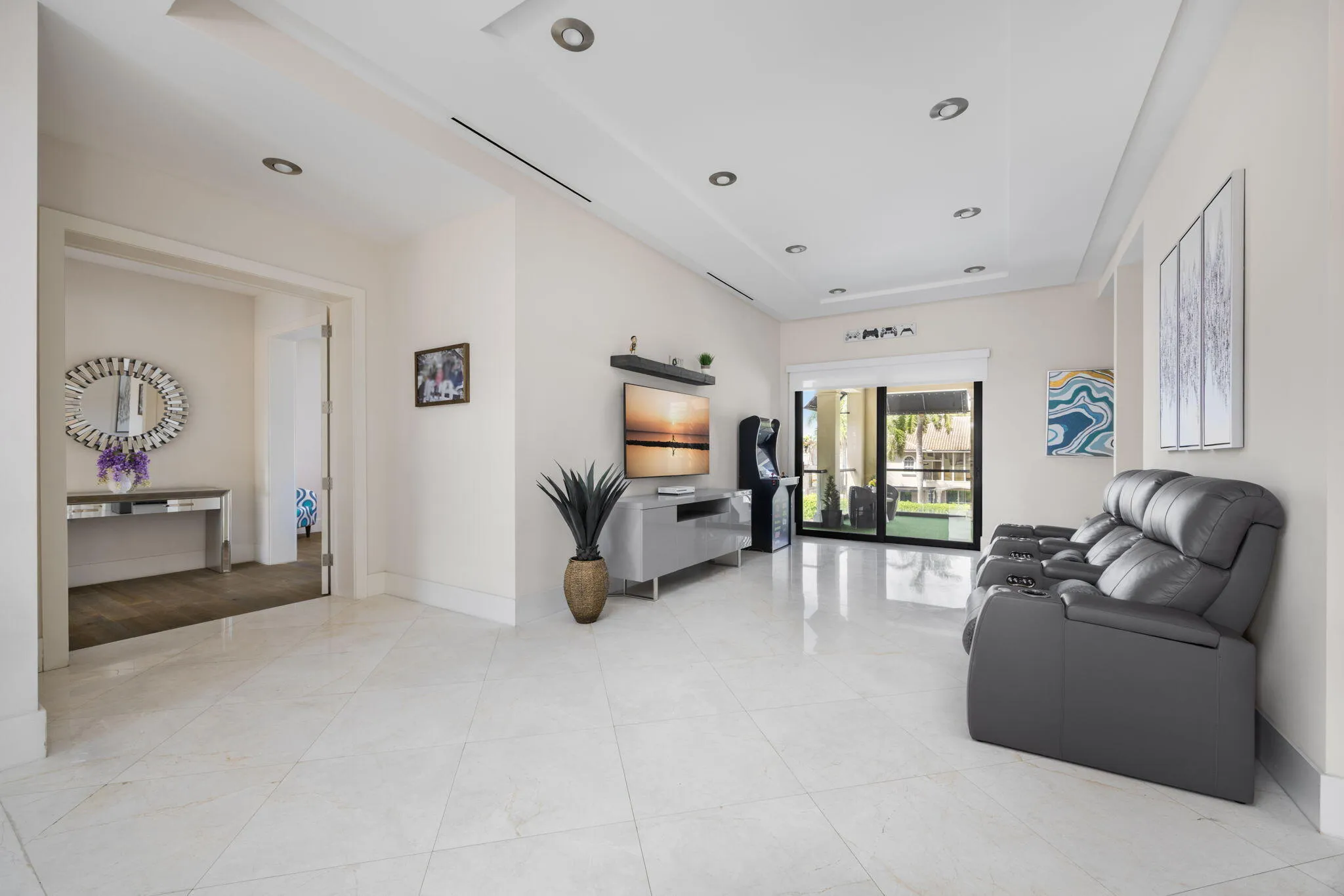 upstairs lounge