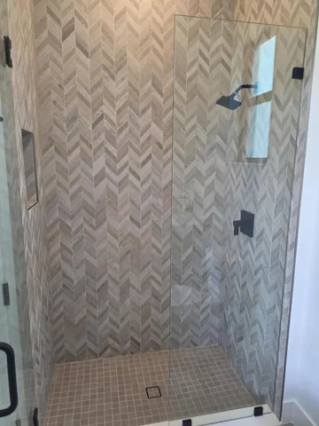 Cabana Bathroom Shower