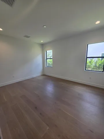 Secondary 1st Floor Primary Bedroom