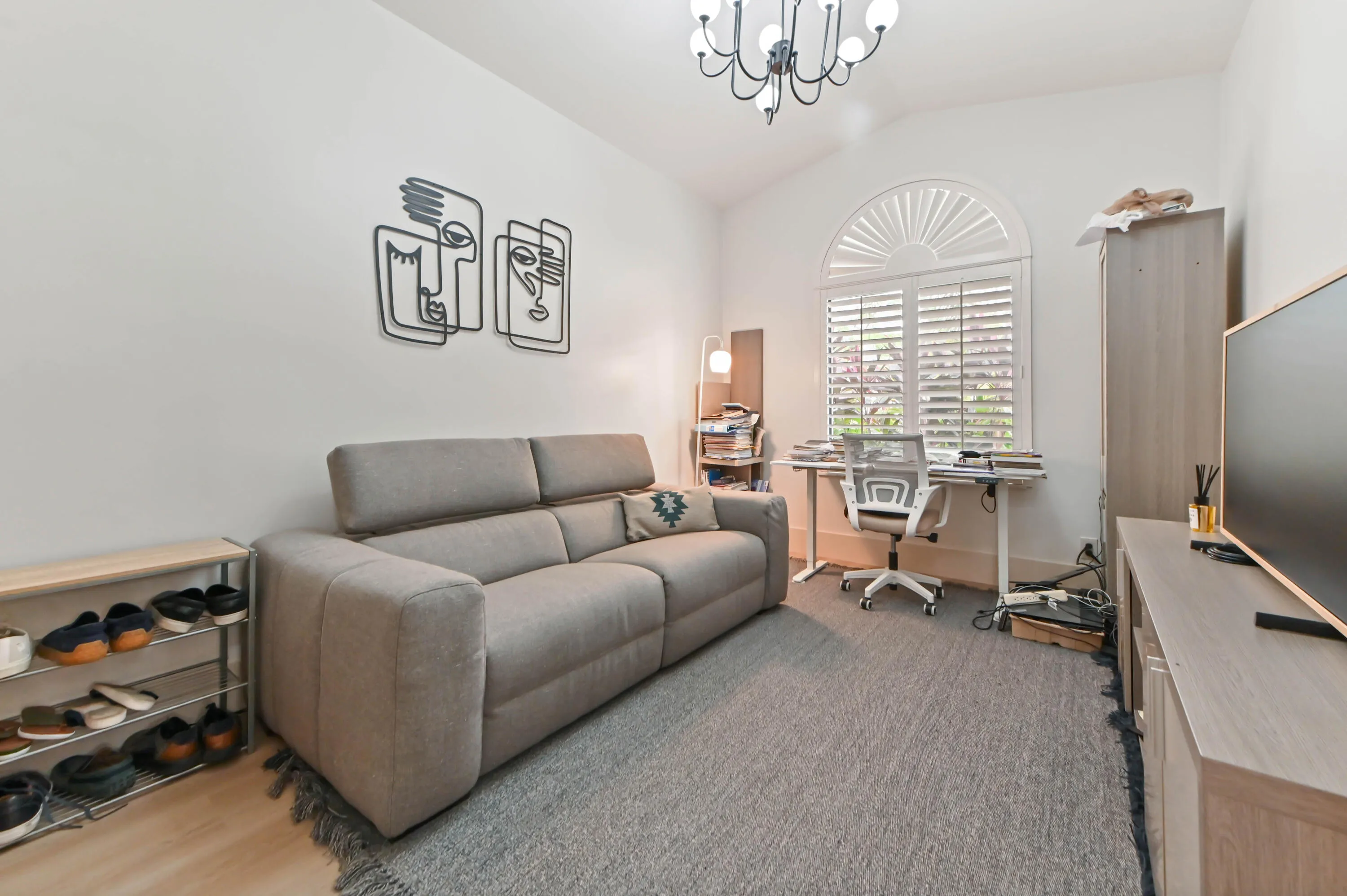 33 Entertainment room 01