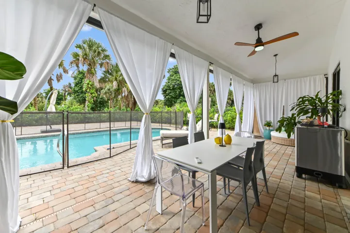 35 patio 01
