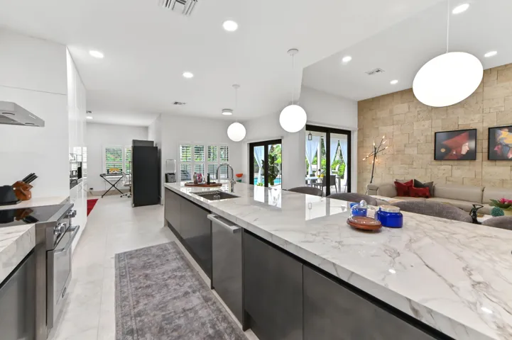 27 kitchen 02