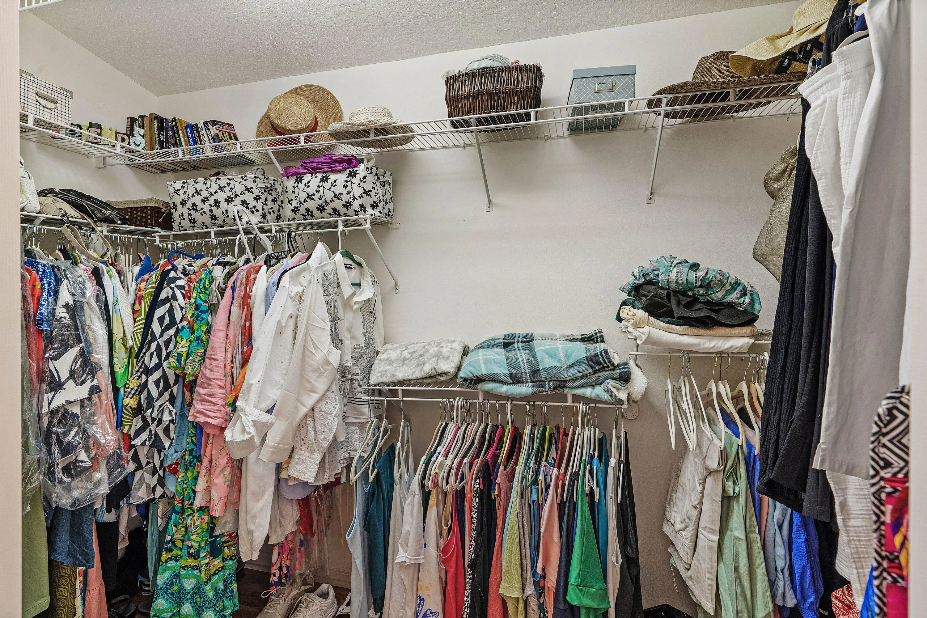 026-7613CaprioDrive-BoyntonBeach-FL-3347