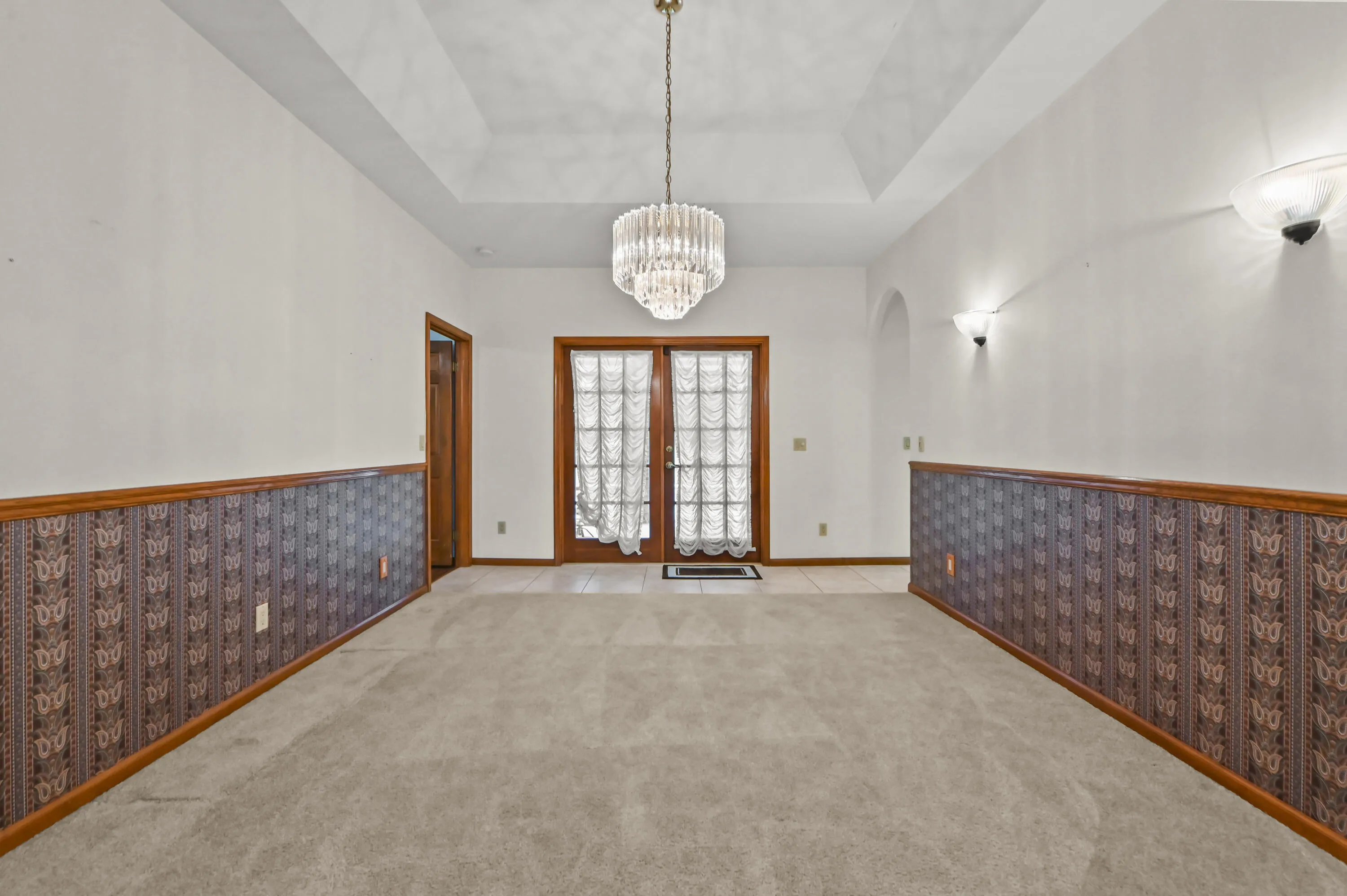 08 Dining room 01