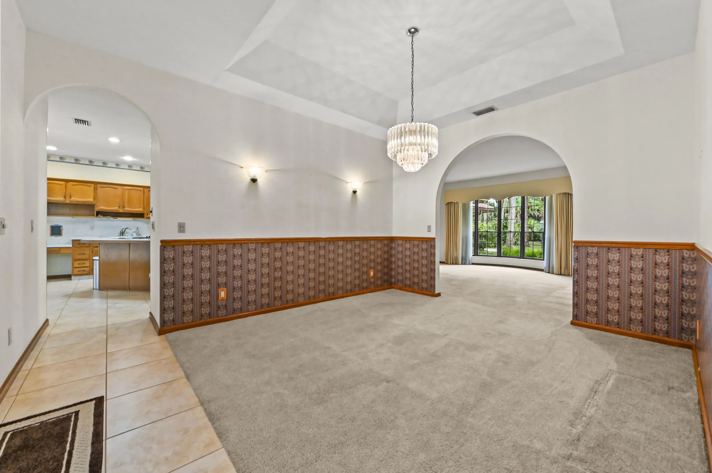 09 Dining room 02